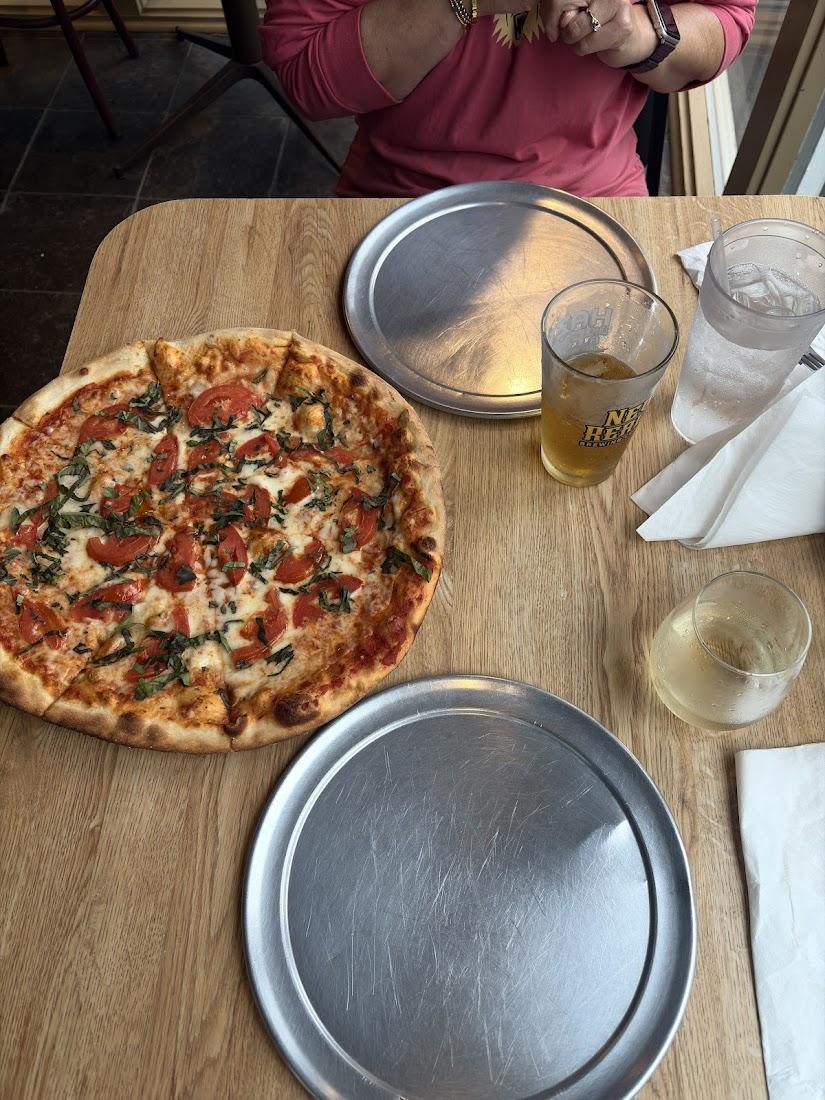 Carlisle's Pizza Tavern